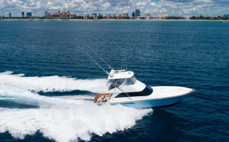 Mezzo II Yacht Photos Pics 