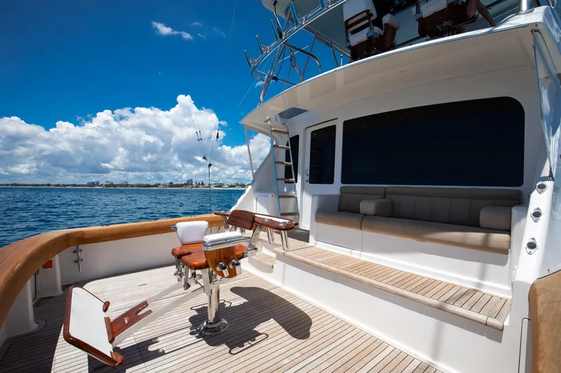 Mezzo II Yacht Photos Pics 