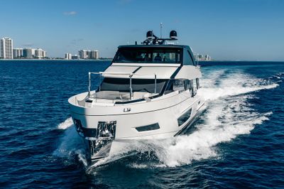 Yacht