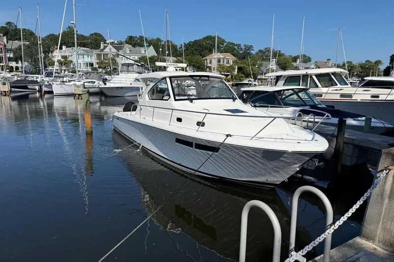 Centra Yacht Photos Pics At the dock.