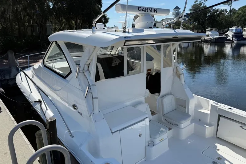 Centra Yacht Photos Pics At the dock.