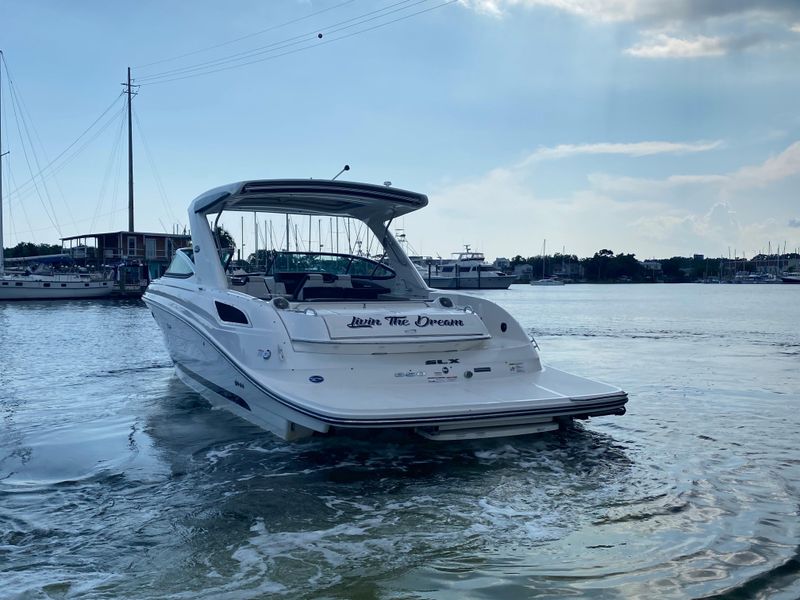 2016 Sea Ray 350 SLX