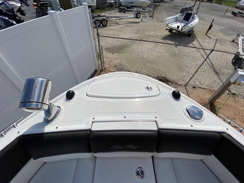 2016 Sea Ray 350 SLX