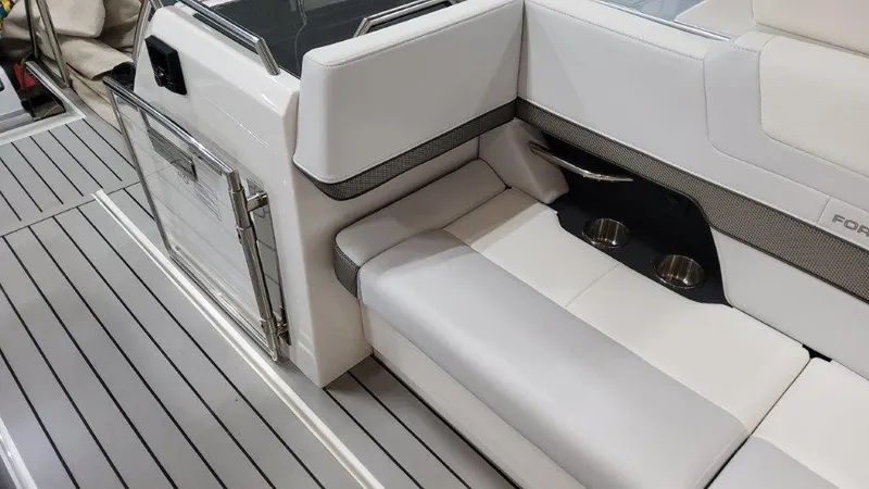  Yacht Photos Pics 2023 Formula 380 Super Sport Crossover OB interior seating and deck area.
