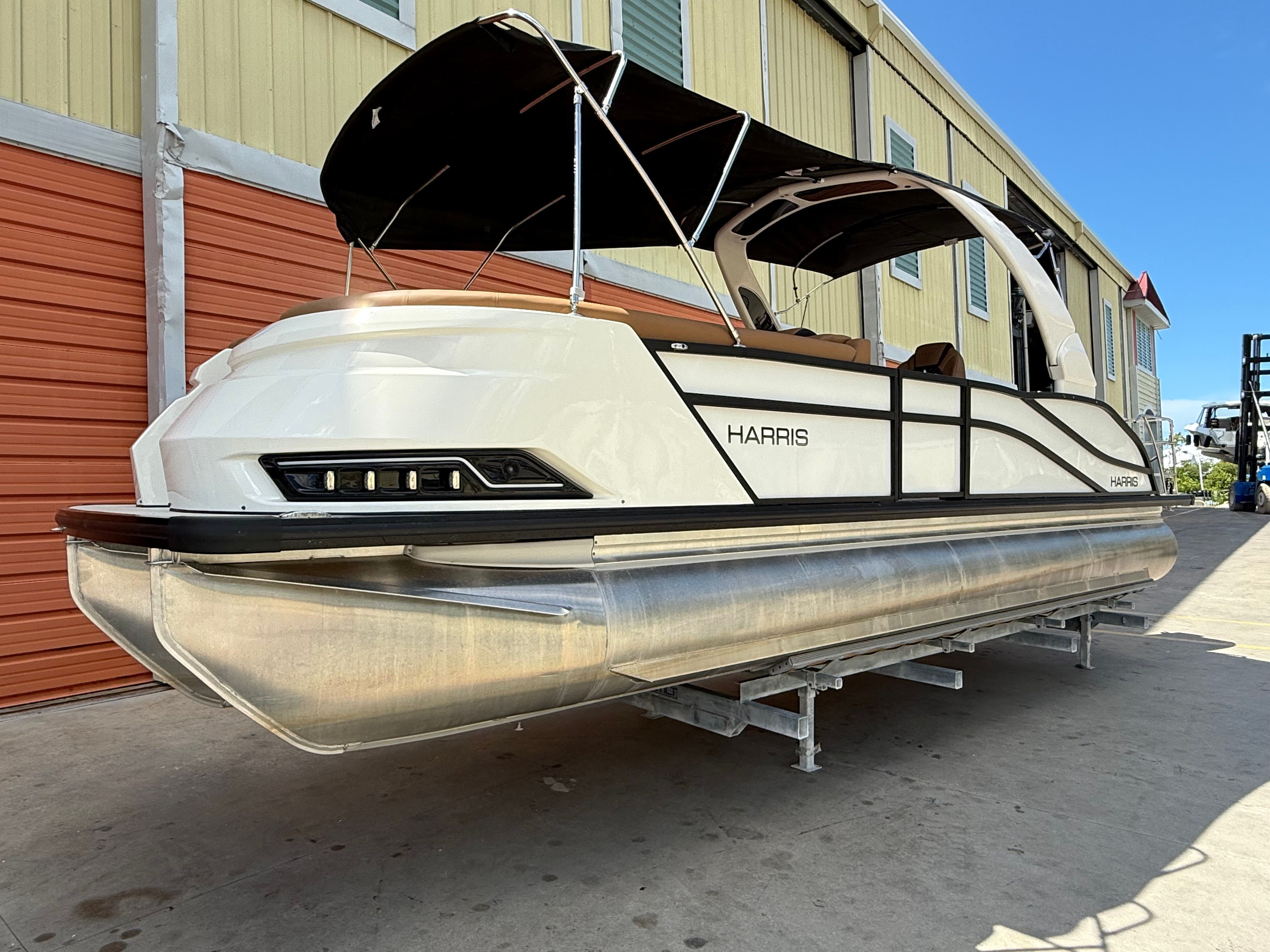 Harris Grand Mariner 250