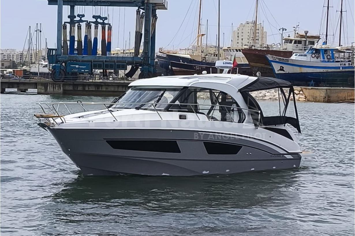 2025 Beneteau Antares 9 OB