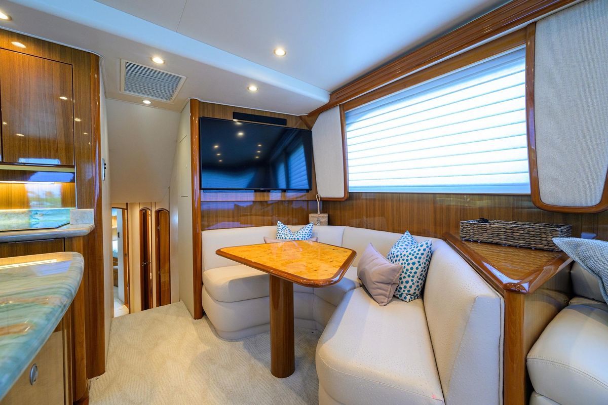 2008 Viking 54 