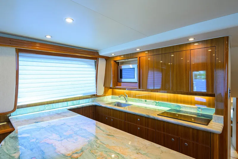 Day Sea Yacht Photos Pics 2008 Viking 54 Convertible - Galley