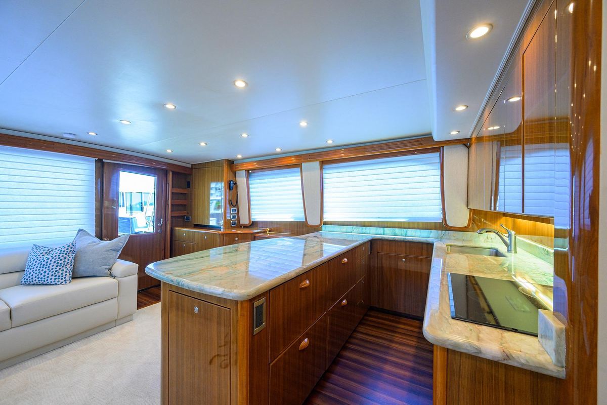 2008 Viking 54 