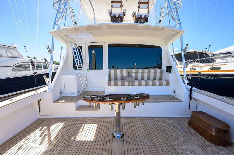 Day Sea Yacht Photos Pics 2008 Viking 54 Convertible - Cockpit, Mezzanine Seating and Rocket Launcher