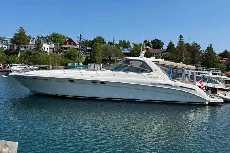 Main Event Yacht Photos Pics 
