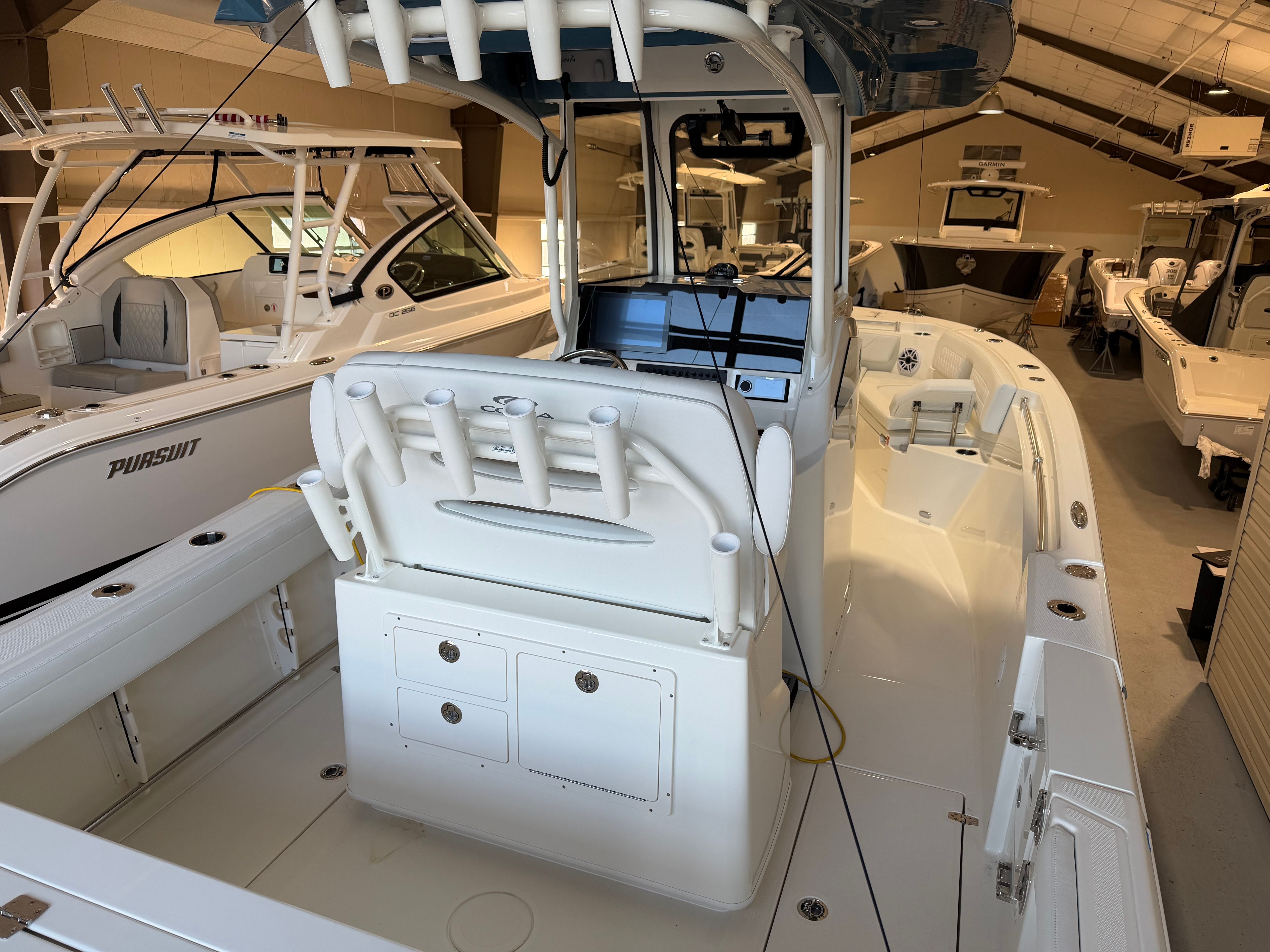 2026 COBIA 245 CC - Image 6