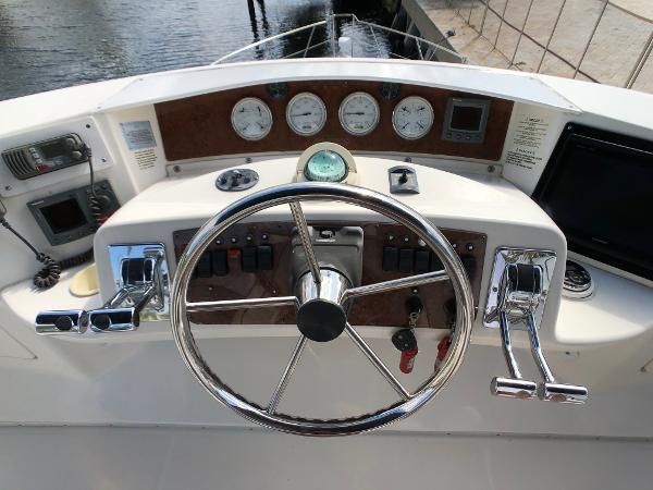 2005 Silverton 34 Convertible