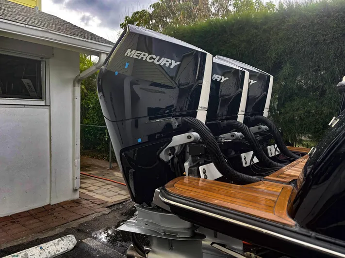  Yacht Photos Pics Triple Mercury outboard engines on a 2014 Scout 350 LXF boat.