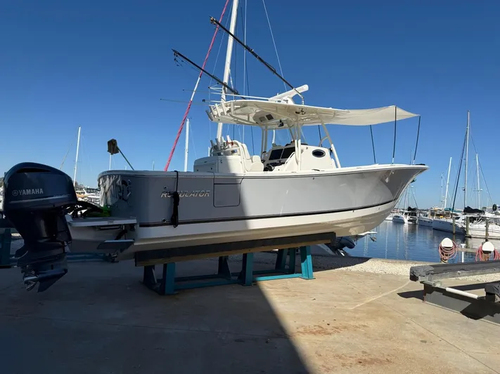 Deadicated Yacht Photos Pics 