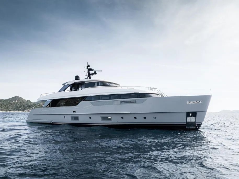 2021 Sanlorenzo 94 