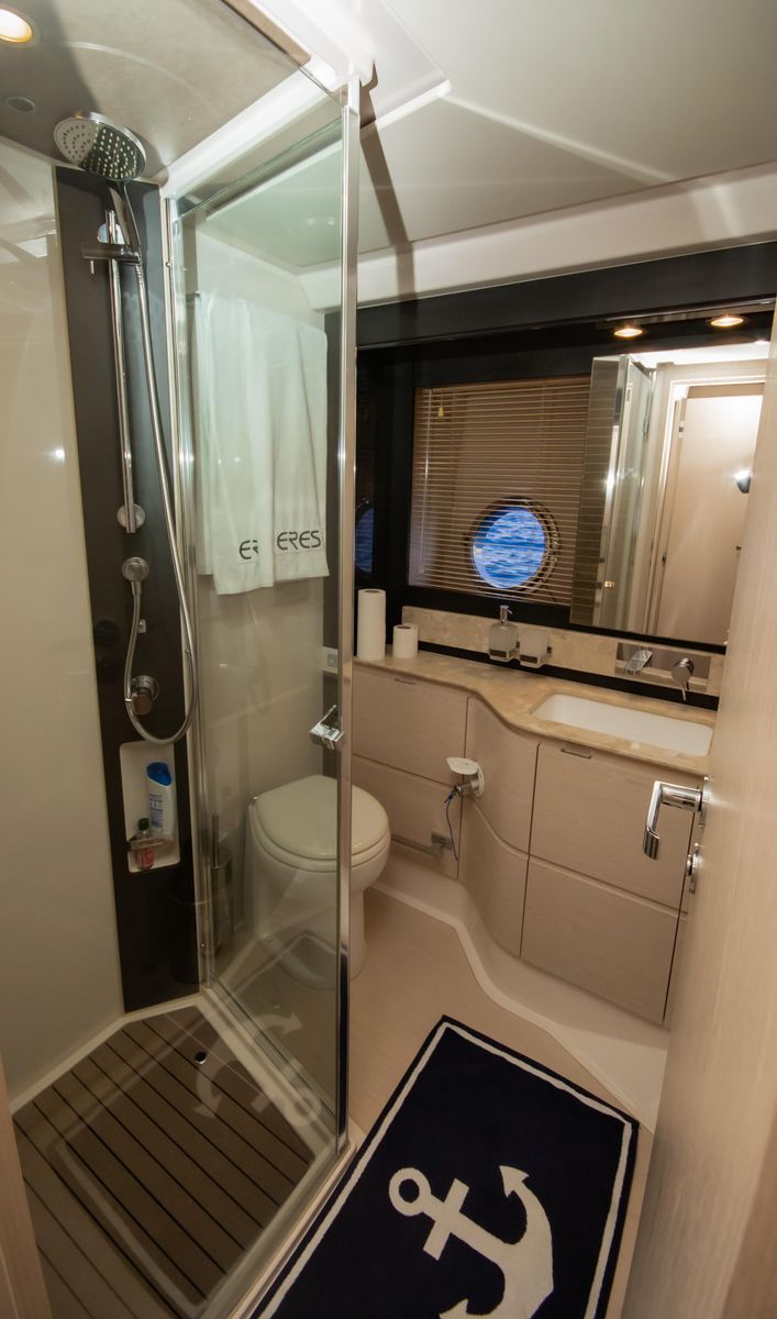 2017 Azimut 68 