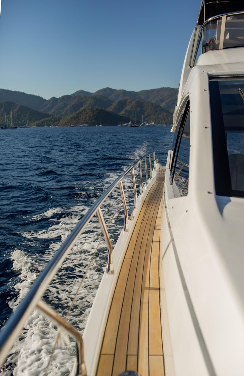 2017 Azimut 68 