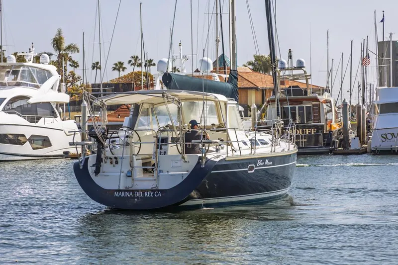 Blue Moon Yacht Photos Pics 2004 Catalina 400 MkII sailboat in marina, Marina del Rey, CA.