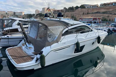 Sessa Marine C38