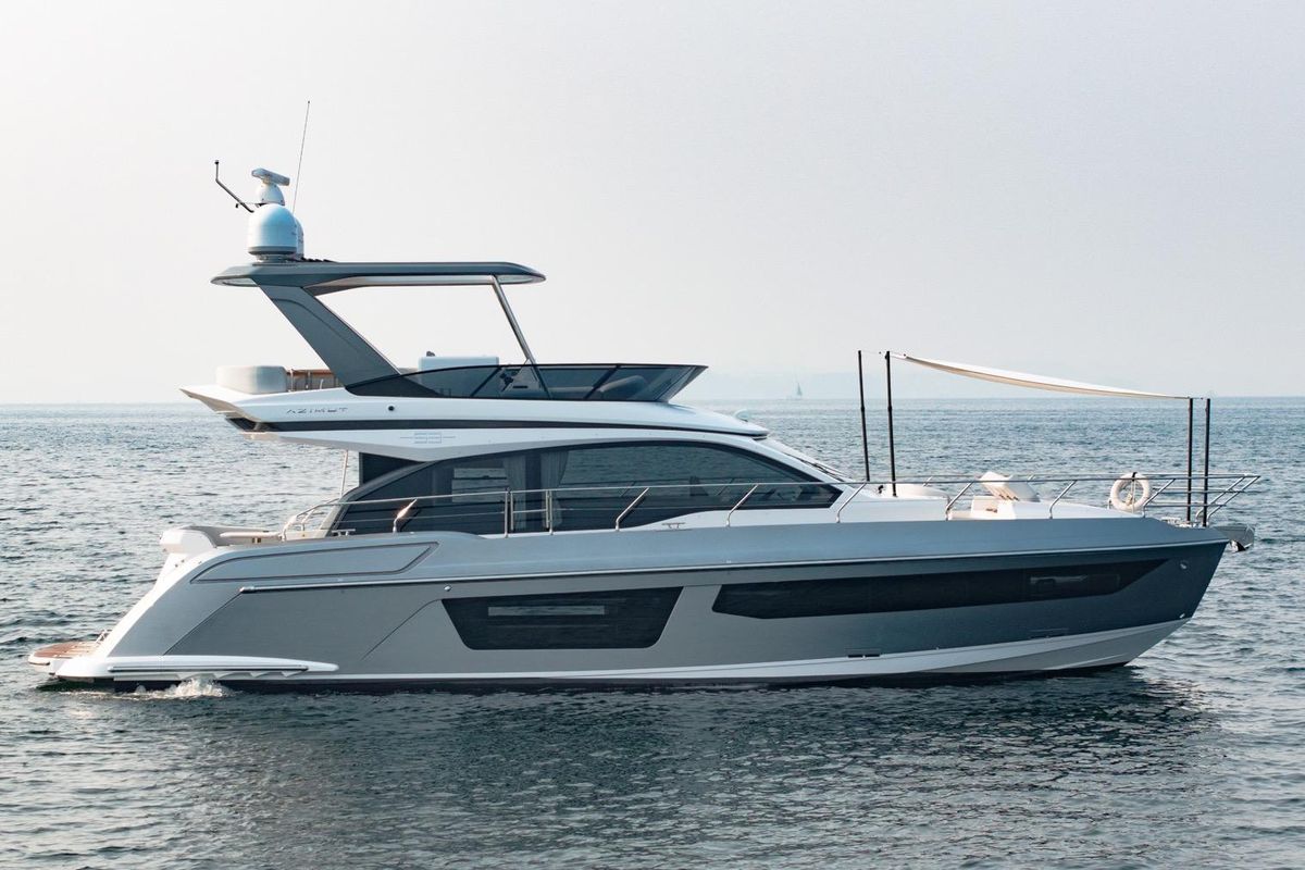 2023 Azimut 53 