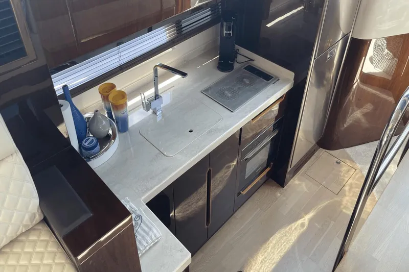 Keep Paddlin' Yacht Photos Pics 