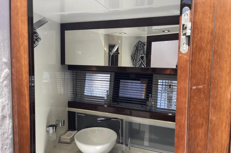 Keep Paddlin' Yacht Photos Pics 