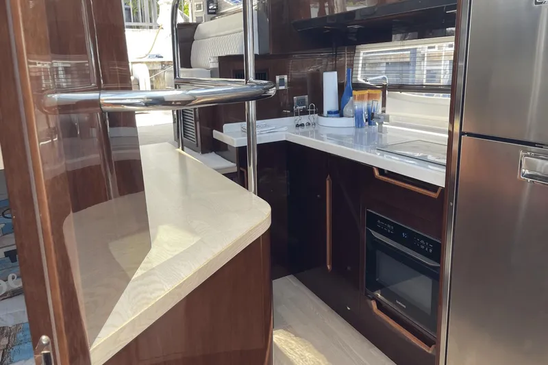 Keep Paddlin' Yacht Photos Pics 