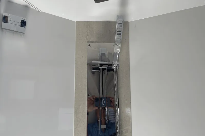 Keep Paddlin' Yacht Photos Pics 