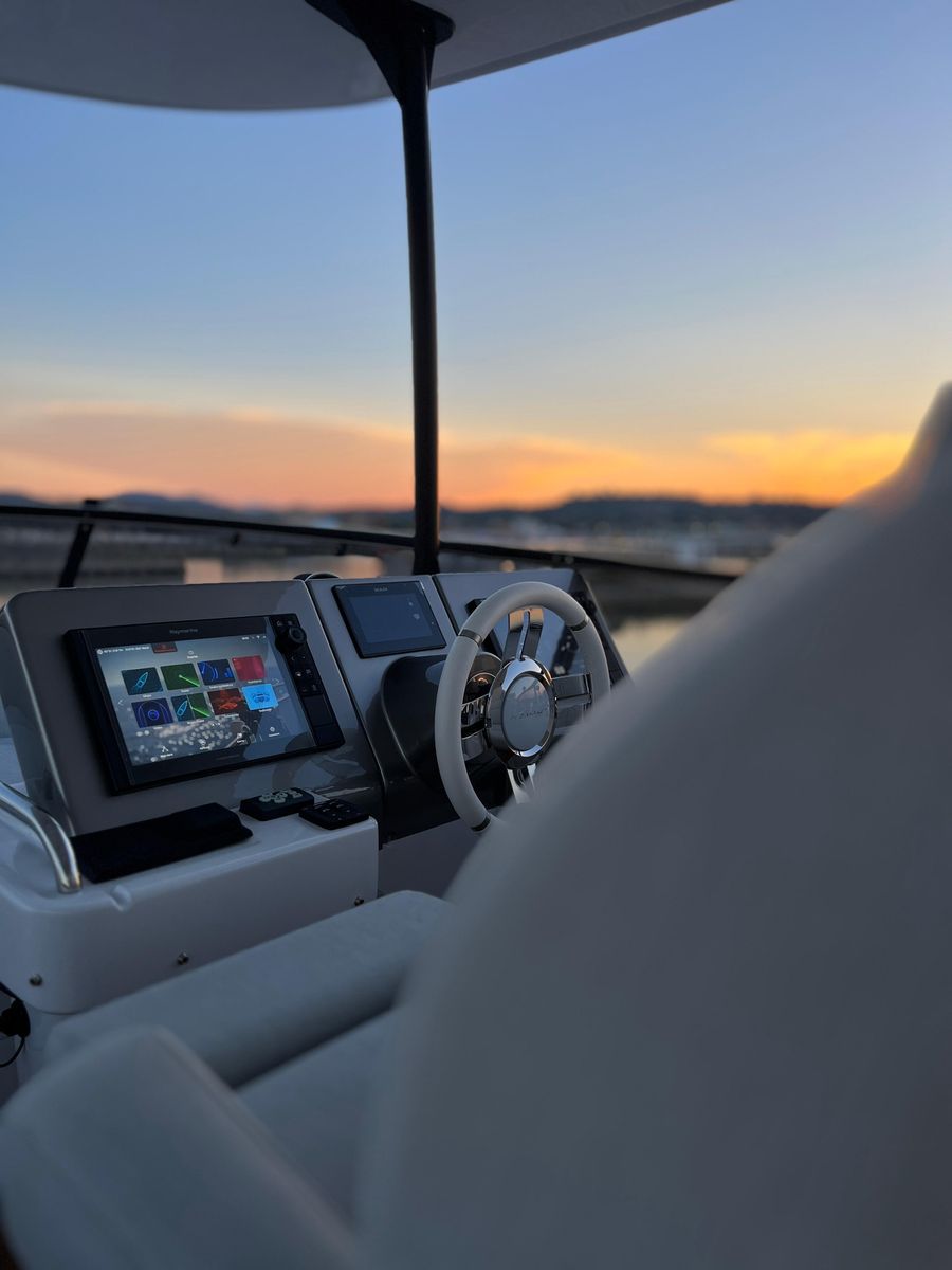 2023 Azimut 66 