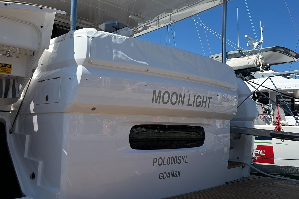 2023 Azimut 66 