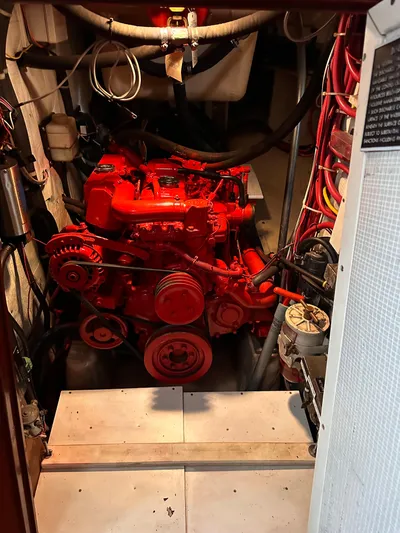 Boundless Yacht Photos Pics 