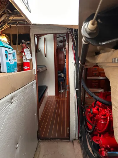 Boundless Yacht Photos Pics 