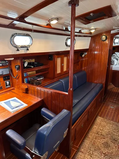 Boundless Yacht Photos Pics 