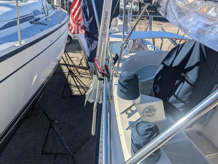 Boundless Yacht Photos Pics 