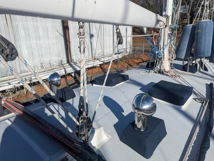 Boundless Yacht Photos Pics 