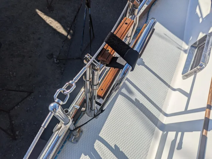 Boundless Yacht Photos Pics 