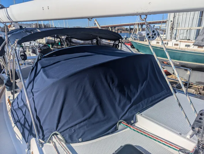 Boundless Yacht Photos Pics 