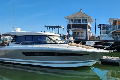 Jeanneau NC11