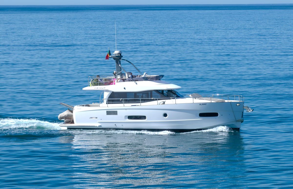 2020 Azimut 43 