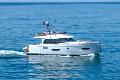 2020 Azimut Magellano 43