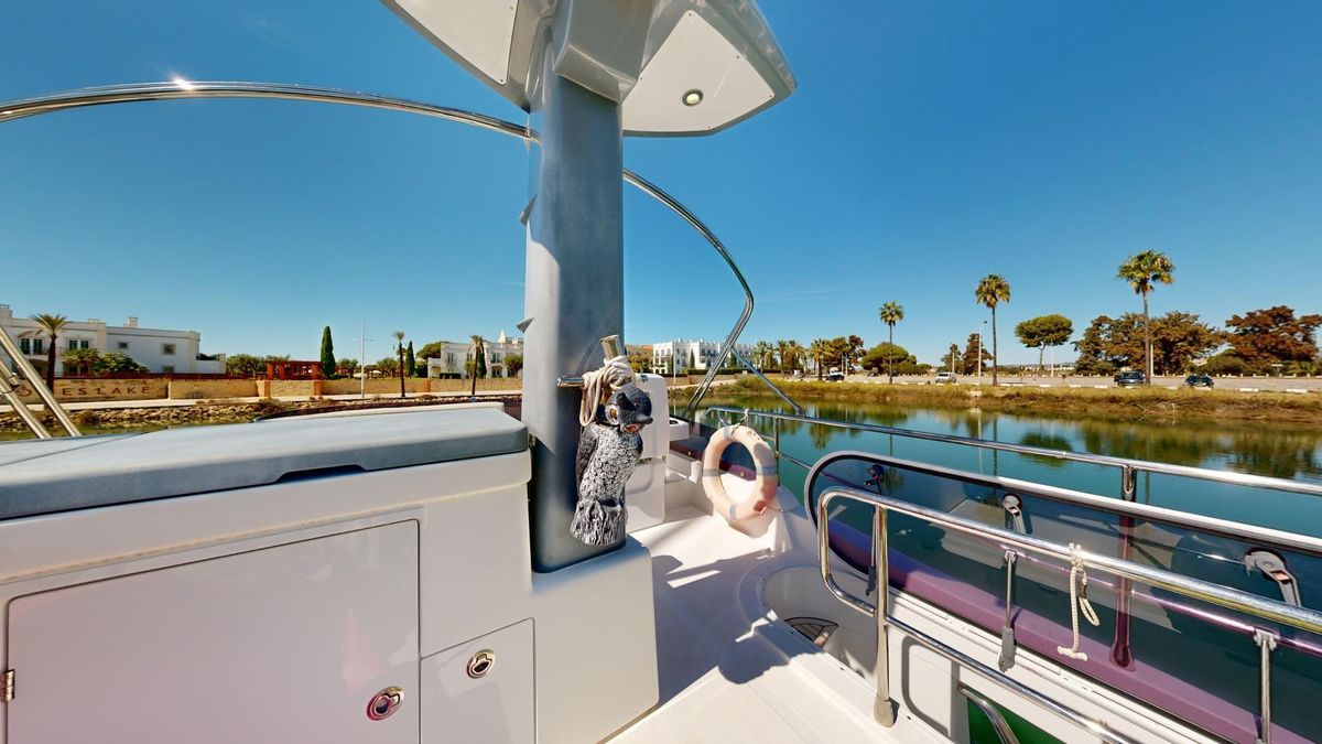 2020 Azimut 43 