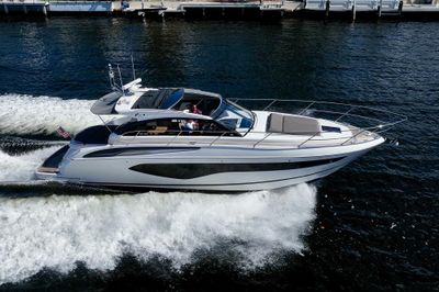 Yacht