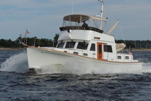 Jarvis Newman 46' Flybridge Downeast