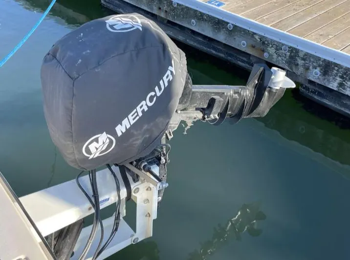 Swoose Yacht Photos Pics 