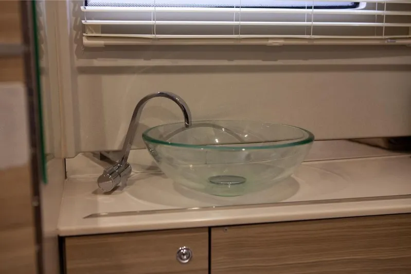  Yacht Photos Pics 2023-Saxdor-320-GTO-MarineMax