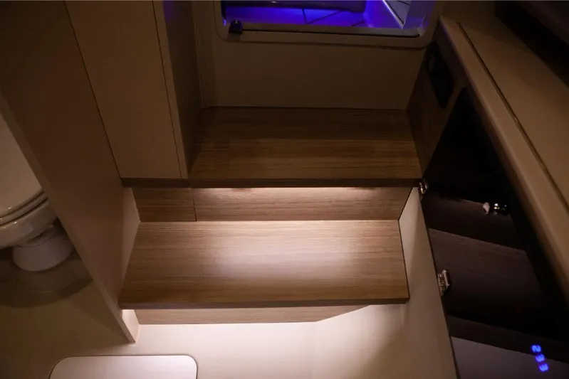  Yacht Photos Pics 2023-Saxdor-320-GTO-MarineMax