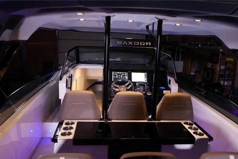  Yacht Photos Pics 2023-Saxdor-320-GTO-MarineMax