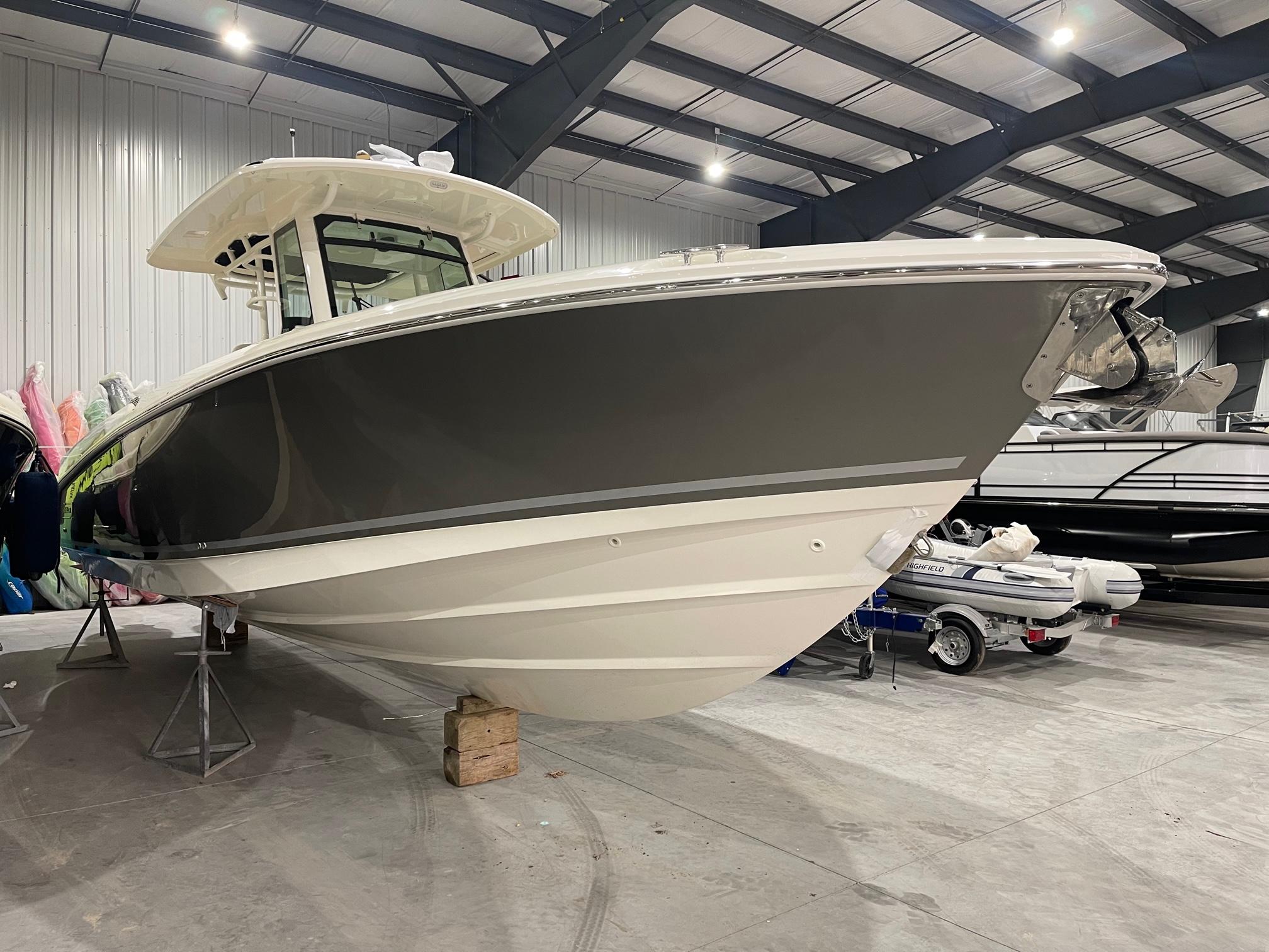 2023 Boston Whaler 330 Outrage Center Console for sale YachtWorld