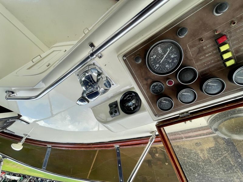 1986 Angel Med Yacht Cockpit Pilothouse